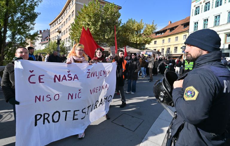 shod-zagovornikov-pravice-do-splava