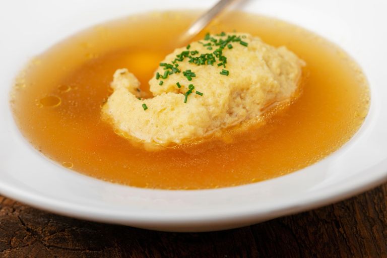 Zdrobovi žličniki, goveja juha