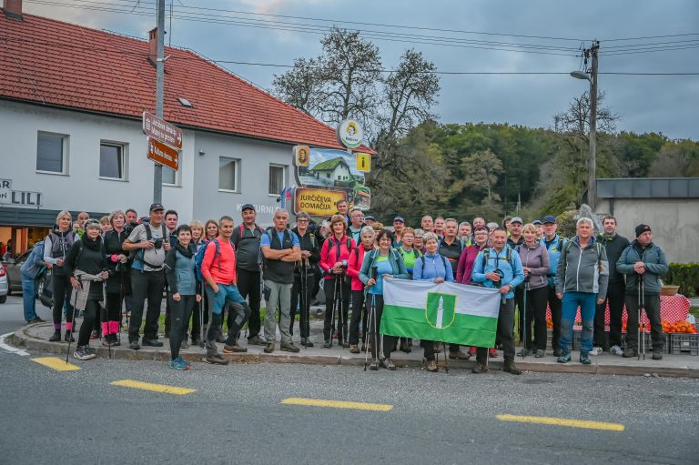11-pohod-po-krozni-poti-prijetno-domace