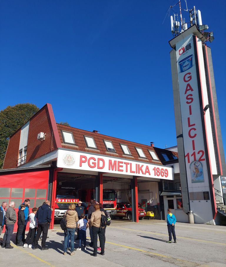 pgd-dolenja-straza