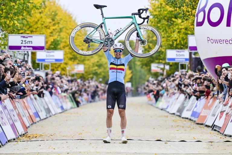 matej-mohoric, gravel