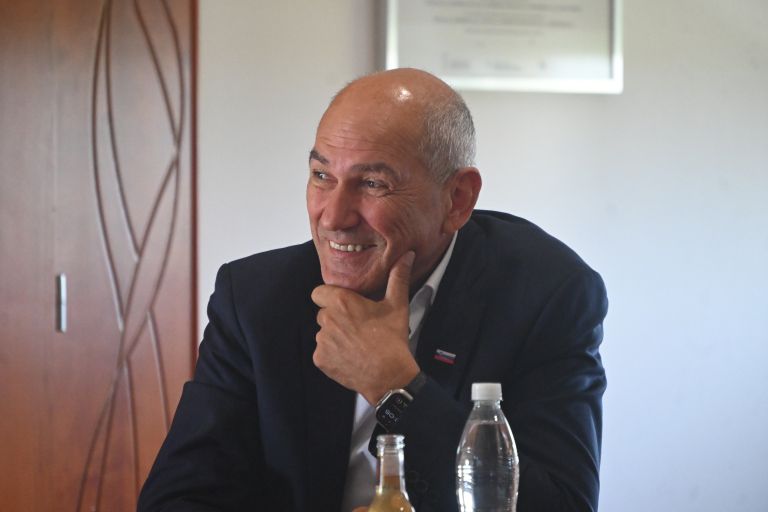 janez-jansa, sds, pomurska-gospodarska-zbornica