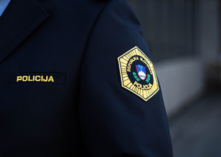 policija, pums