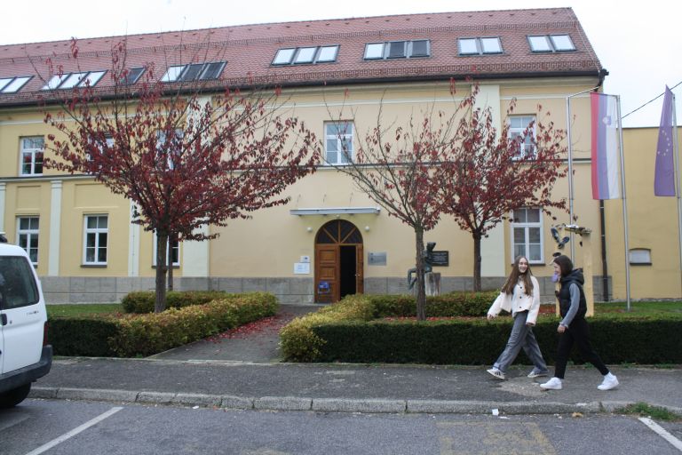 nova-izobrazevalna-programa-v-brezicah-in-kocevju