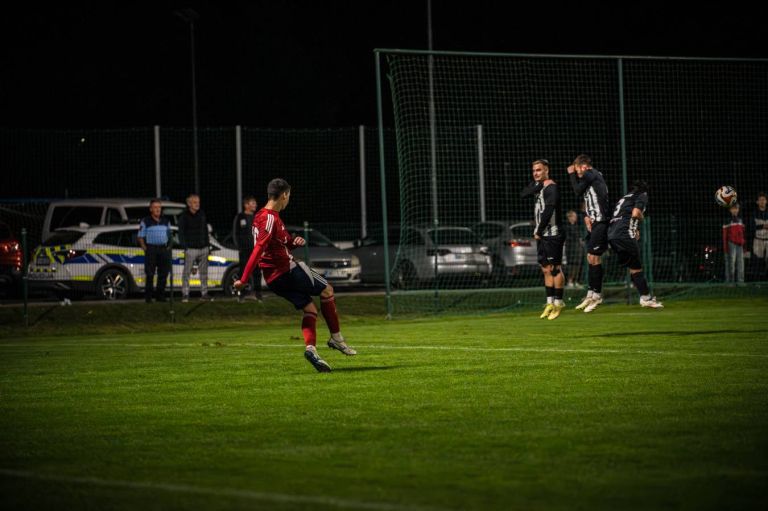 nk apače, pušča, policija