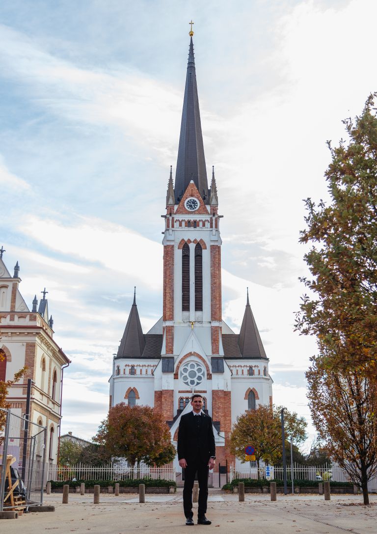 aleksander-erniša, evengeličanski-škof, evengeličanska-cerkev