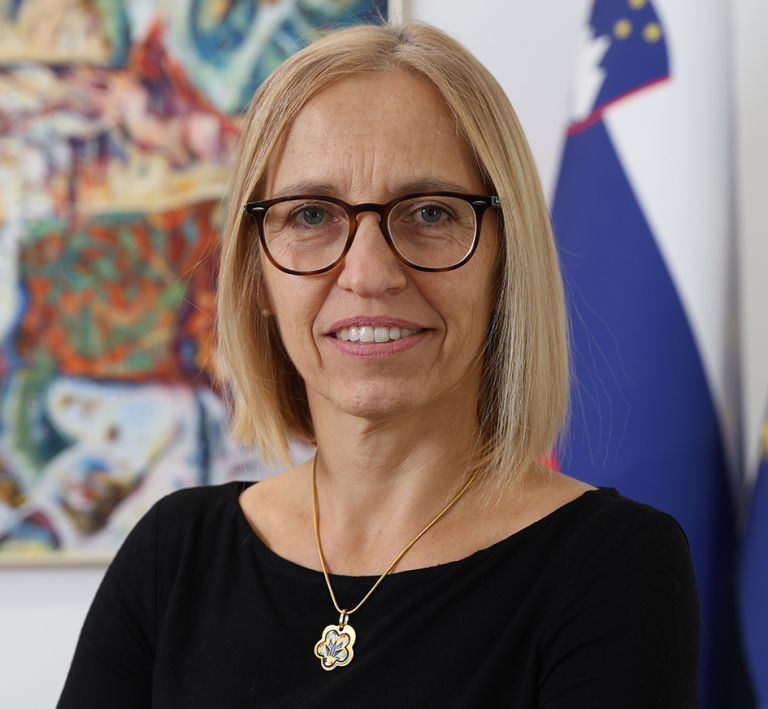 valentina prevolnik rupel pl.JPG