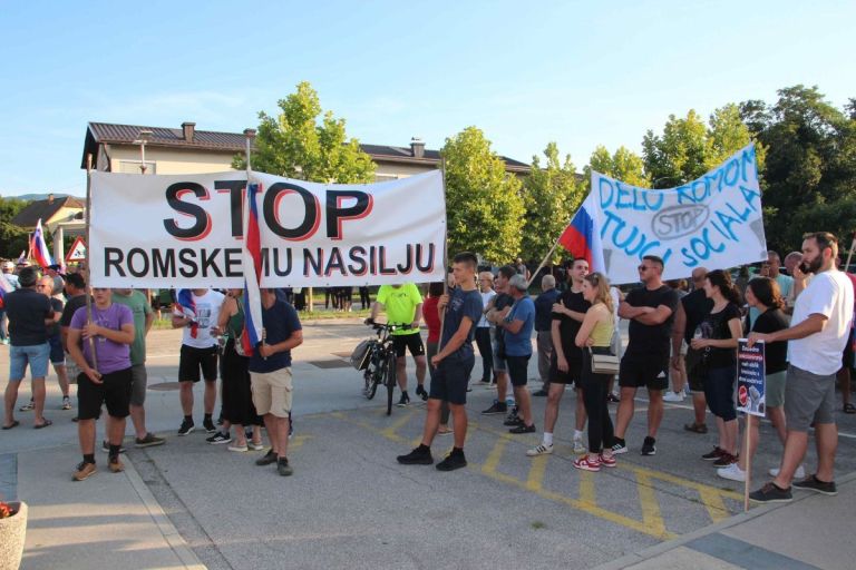 protest, romska-problematika