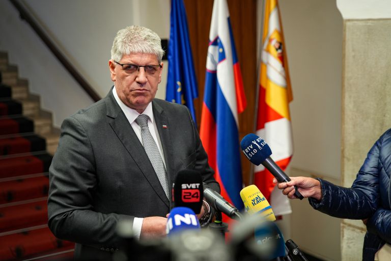 ales-sutar, sutarjev-zakon