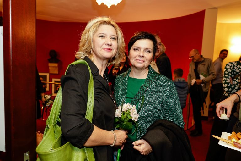 Vesna Slapar, Vesna Pernarčič