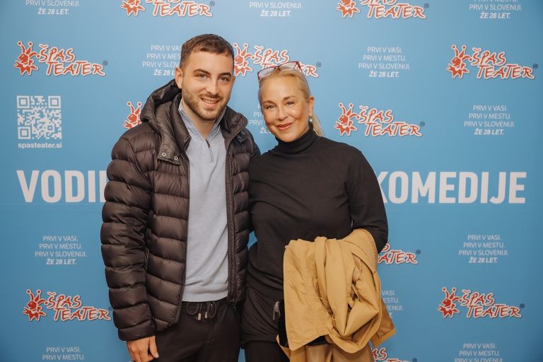 Špas teater, Obiski, Nina Ivanič