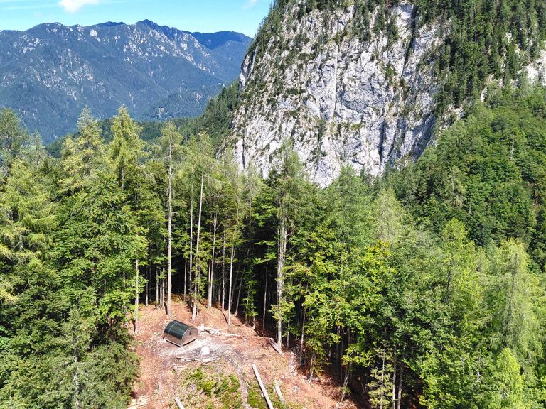 bivakIII-za-akom-foto-arhiv-ao-pd-jesenice (1).jpg