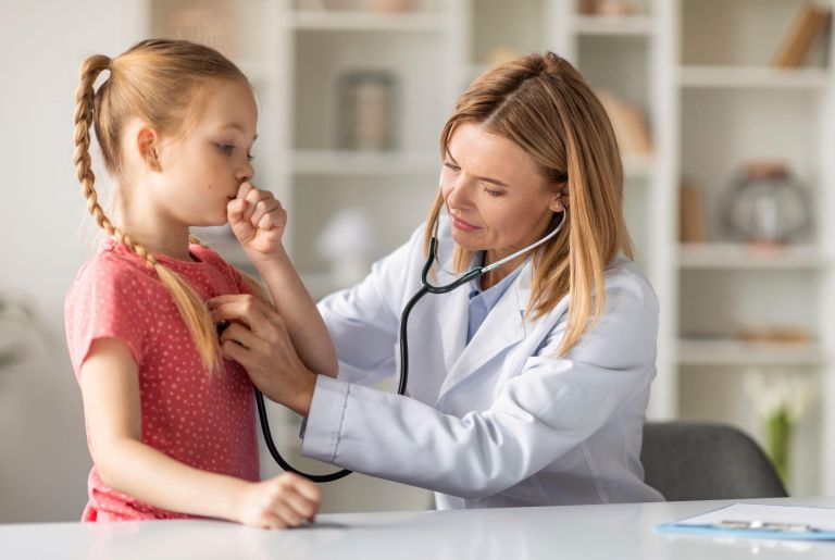 kašelj, pljuča, pljučnica