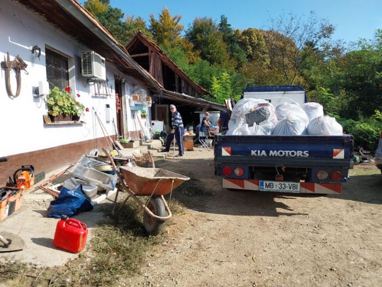 mv-taciga zbiranje 1.jpg