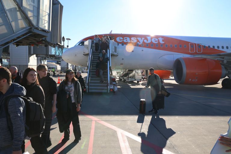 letalisce, brnik, easyjet