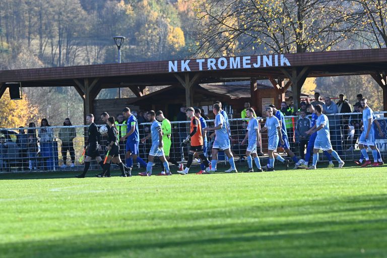 nk-tromejnik-montpreis, nk-jadran-dekani, pokal-pivovarna-union