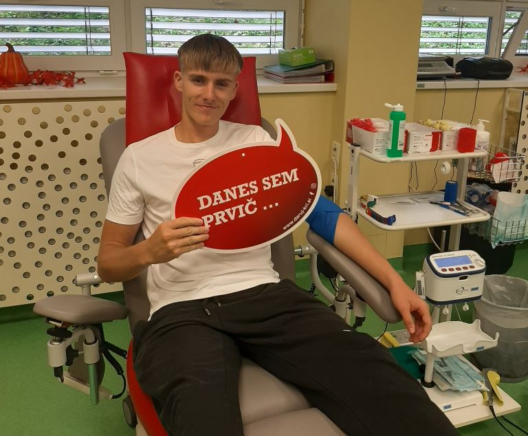 krvodajalska-akcija, ekonomska-sola-novo-mesto