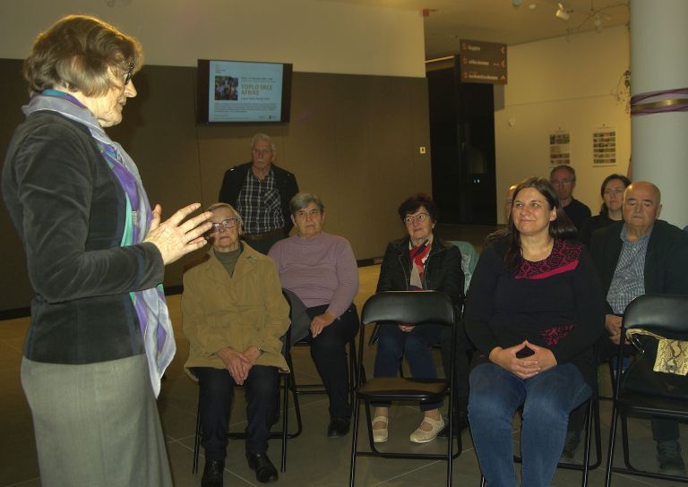 jana-lampe, skocjan, vodnjak