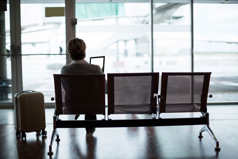 letališče, odpoved, čakanje, čakalnica, potnik