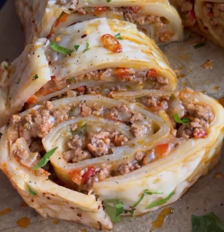 Krompirjeva rolada - naslovna slika