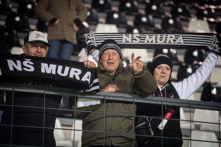 mura, koper, 1snl, gledalci