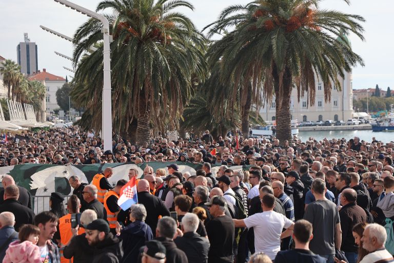split, torcida, protest