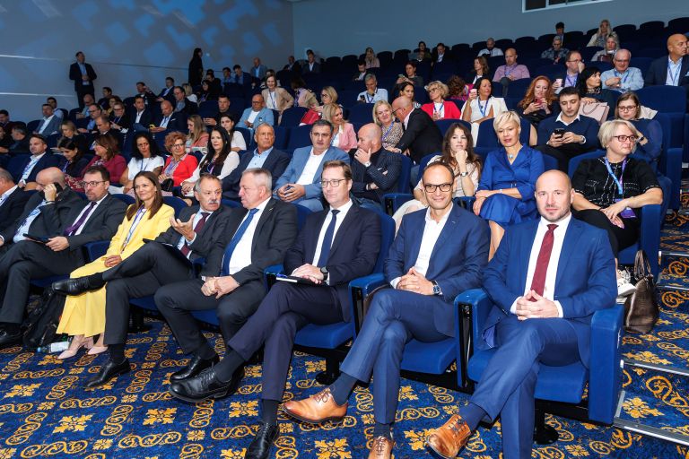 prebilic logar vrtovec BOBO.jpg