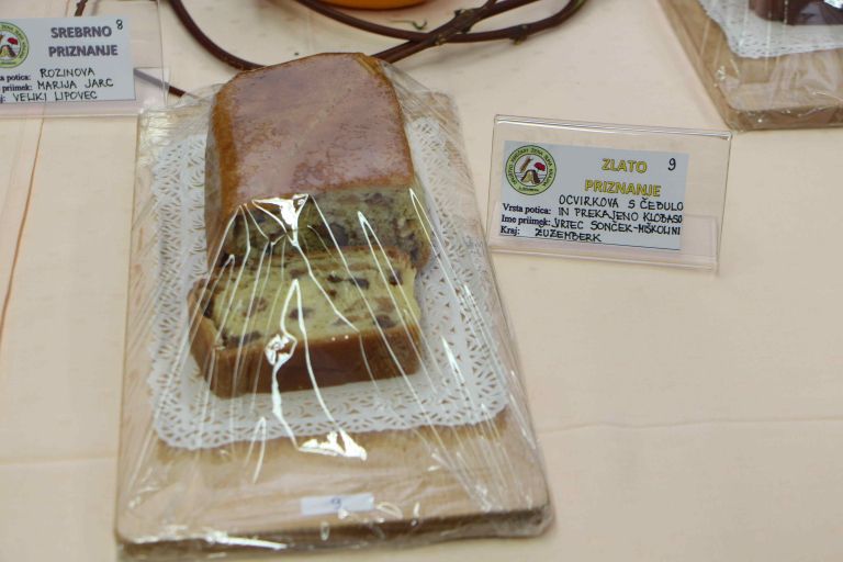 deseta-drzavna-razstava-in-ocenjevanje-potic-v-zuzemberku