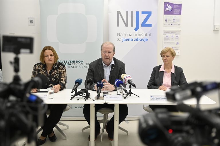 rak želodca, novinarska konferenca