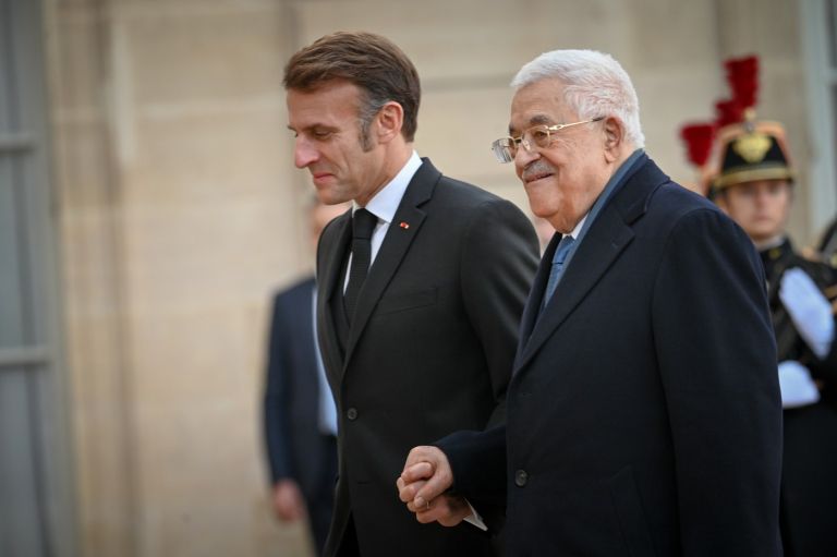 emmanuel-macron, mahmud-abas