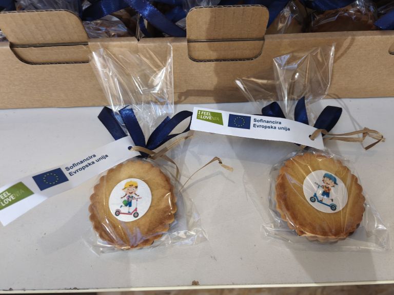 trajnostno-v-knjiznico