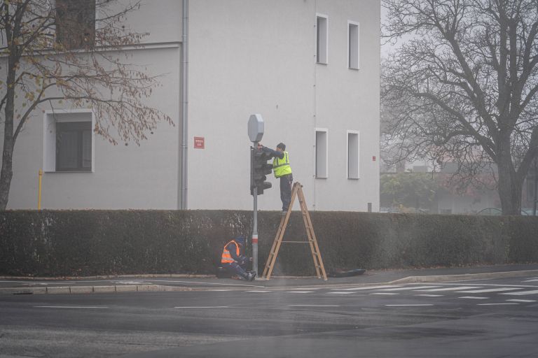 murska-sobota, delo, semaforji, križišče
