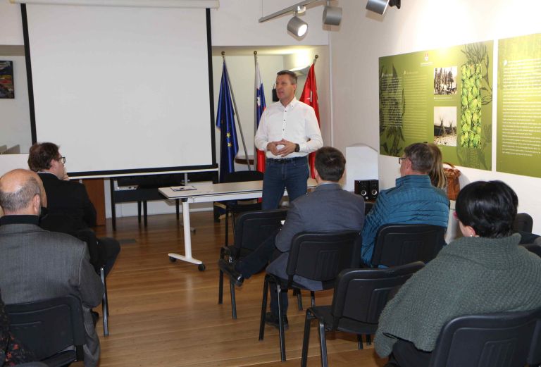 cebelarska-zveza-slovenije, regijski-obisk