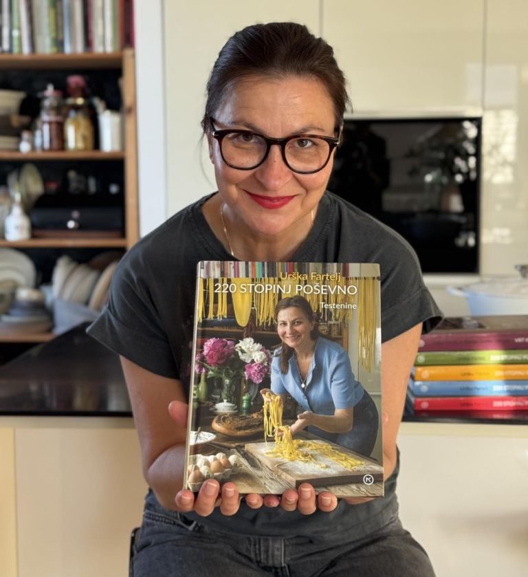 urška fartelj, 220 stopinj poševno, testenine