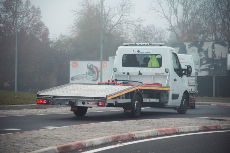 simbolična, avto-vleka, avtovleka, odvoz-vozil, vlečno-vozilo, vleka