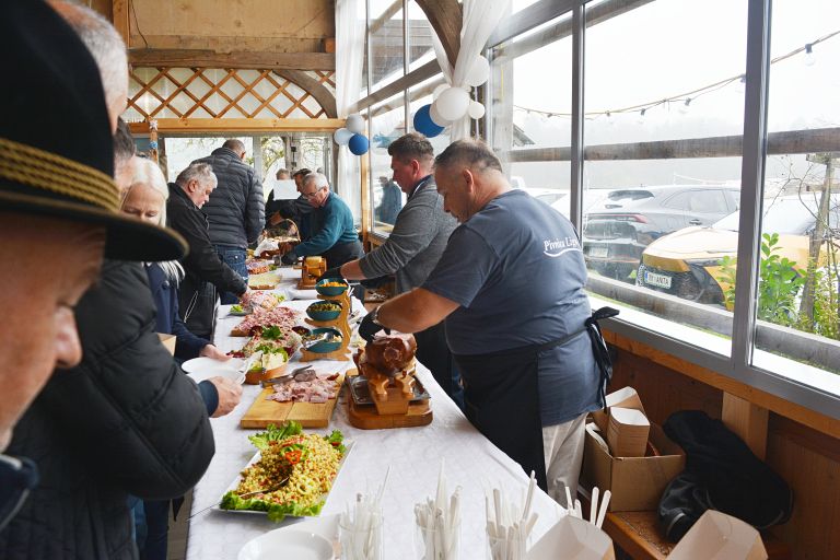 srecanje, podjetniki, obrtniki, martinovo, sentjernej, razdrto, tradicija