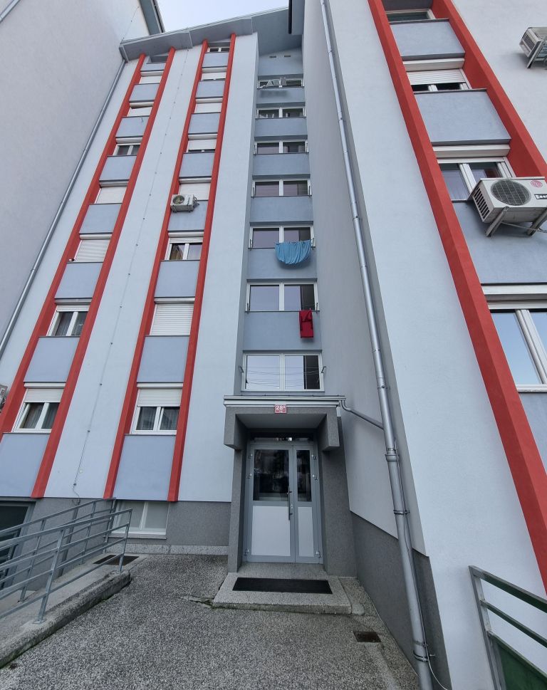 Hrastnik, log 28.jpg