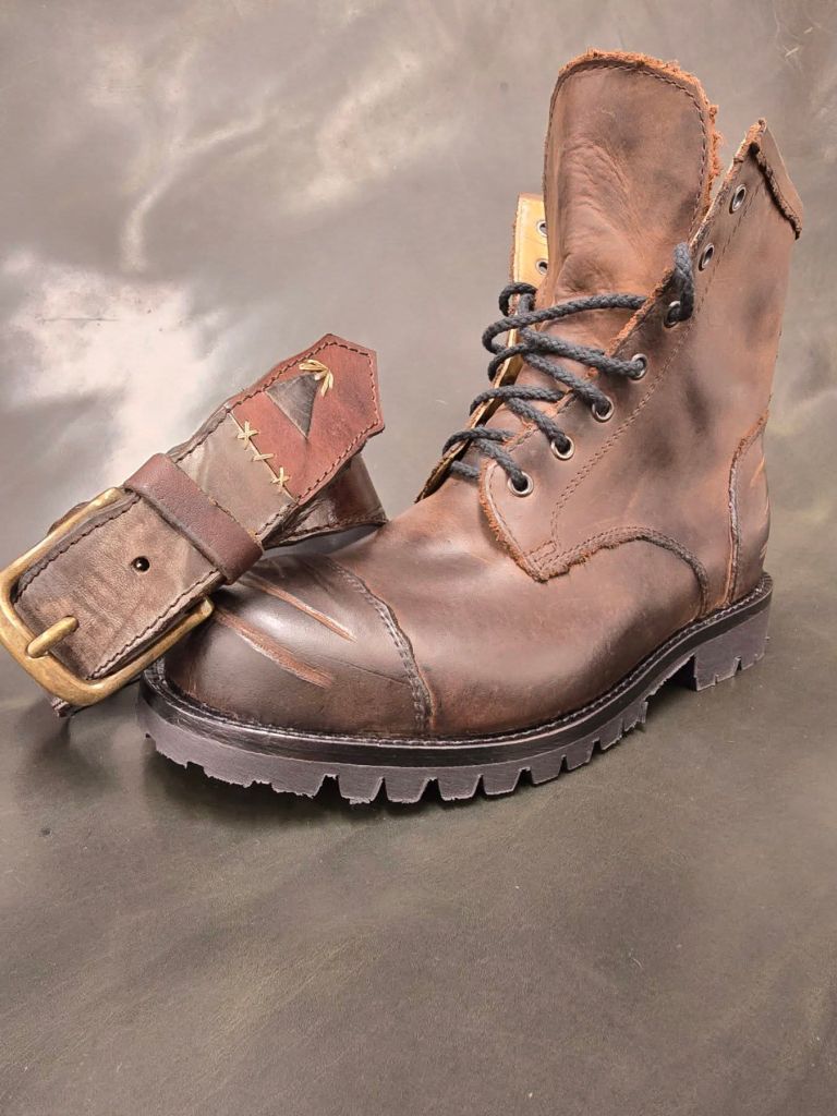 moški gležnjarji Peter Skubic