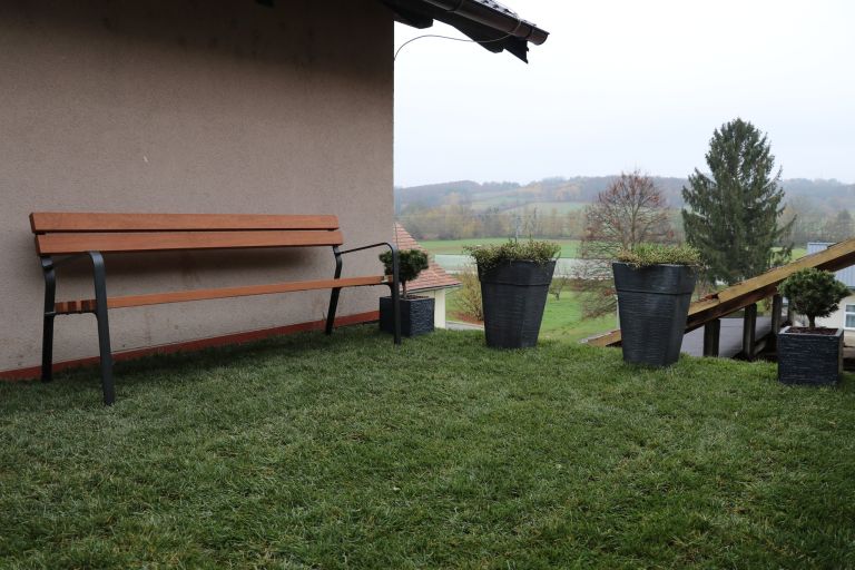 obcina-salovci, mansarda