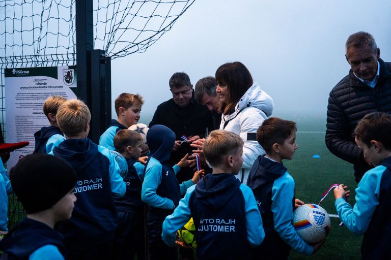 igrišče-z-umetno-travo, ljutomer, odprtje