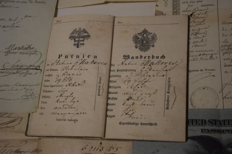 zlatko-šajhar, potne-listine, razstava