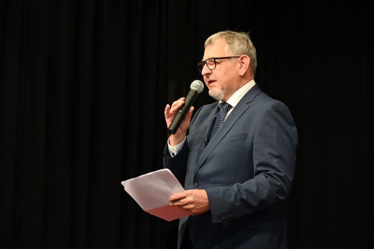 loka-pri-zidanem-mostu