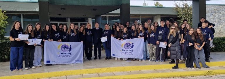 dz-destrnik sola.jpg