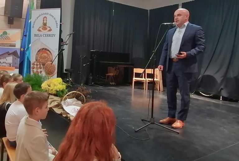 ajda, festival, bela-cerkev