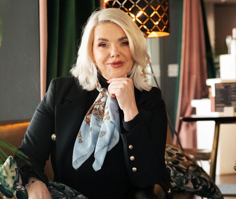 natasa-hegler, nana-zeneli