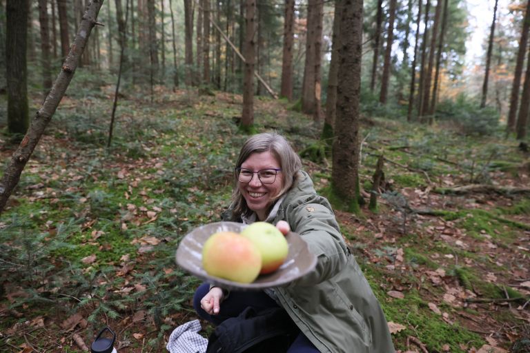 katarina-alic-cretnik, gozdna-terapija, gozdna-kopel