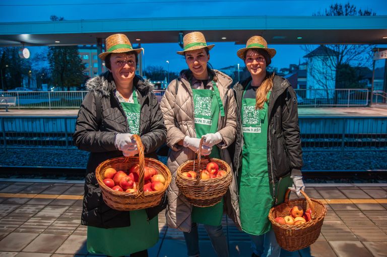 tradicionalni-slovenski-zajtrk, društvo-čebelarjev, lokalna-hrana-na-vlakih, kgz