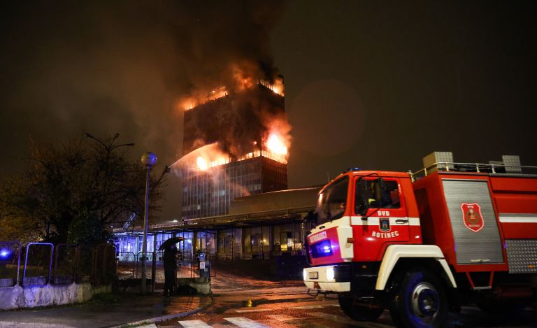 pozar, vjesnikov-neboticnik, zagreb
