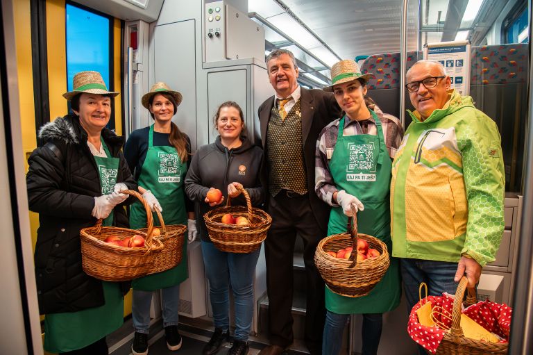 tradicionalni-slovenski-zajtrk, društvo-čebelarjev, lokalna-hrana-na-vlakih, kgz