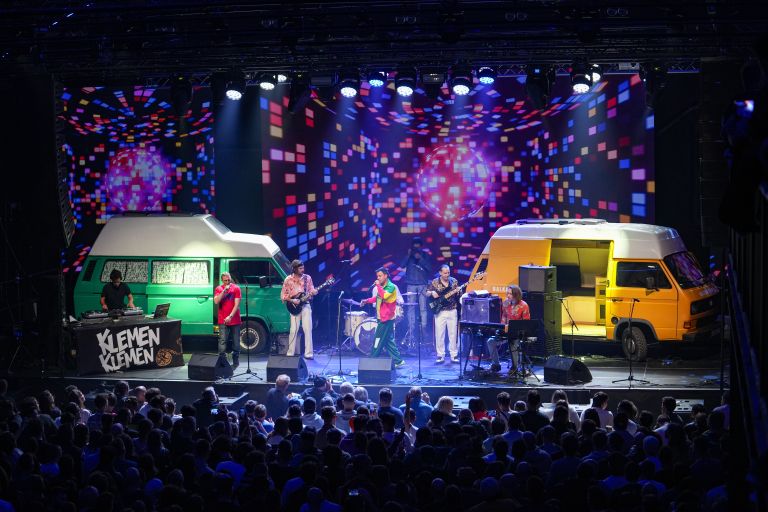 Prismojeni profesorji bluesa s Klemnom Klemnom